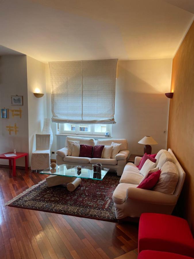Zen Apartment Located In Turin Pre Hill Exterior photo